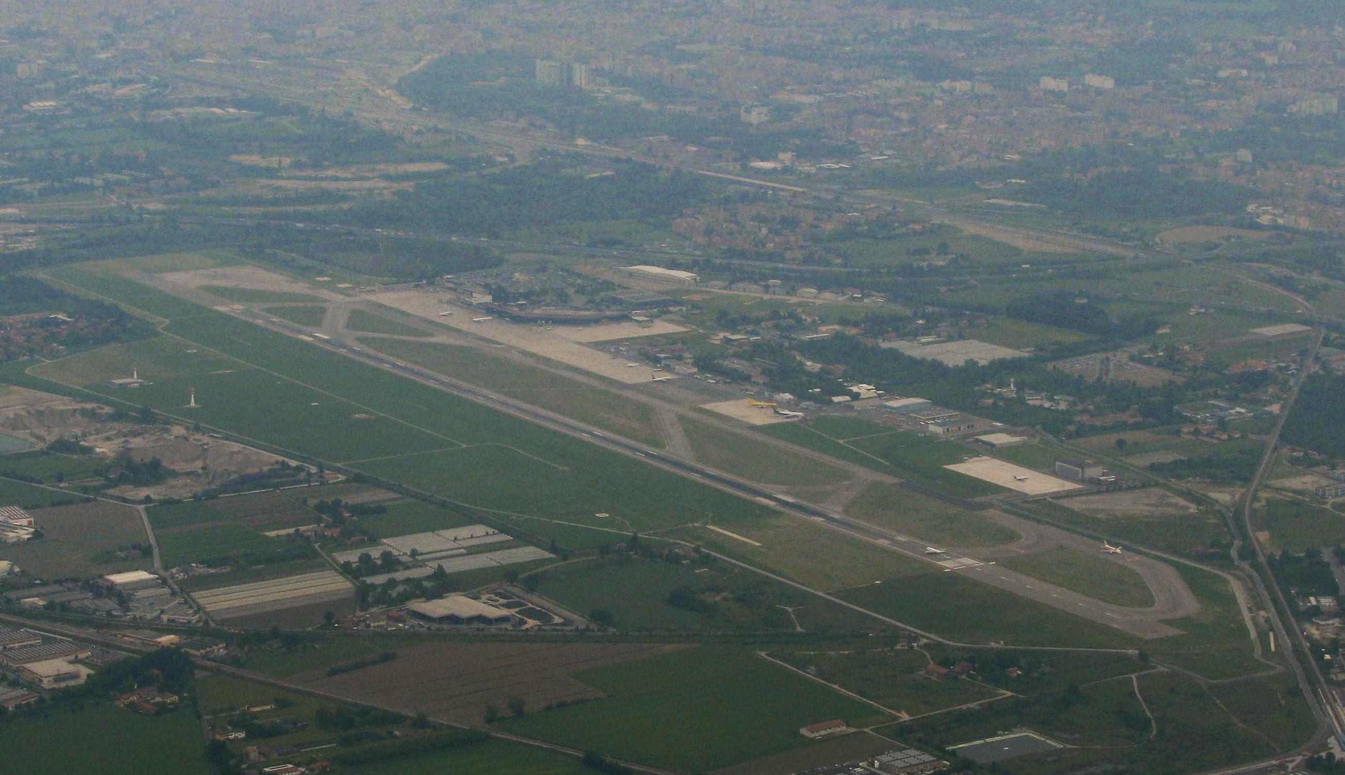 Bologna Airport (Marconi)