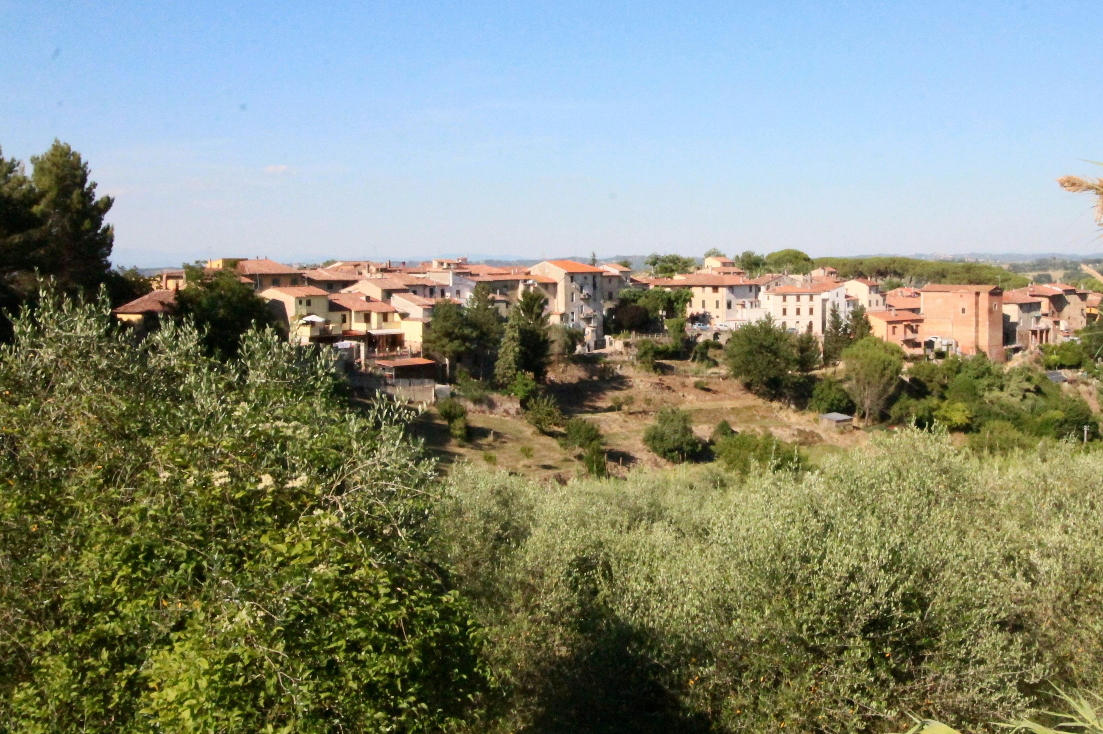 Cevoli, Italy