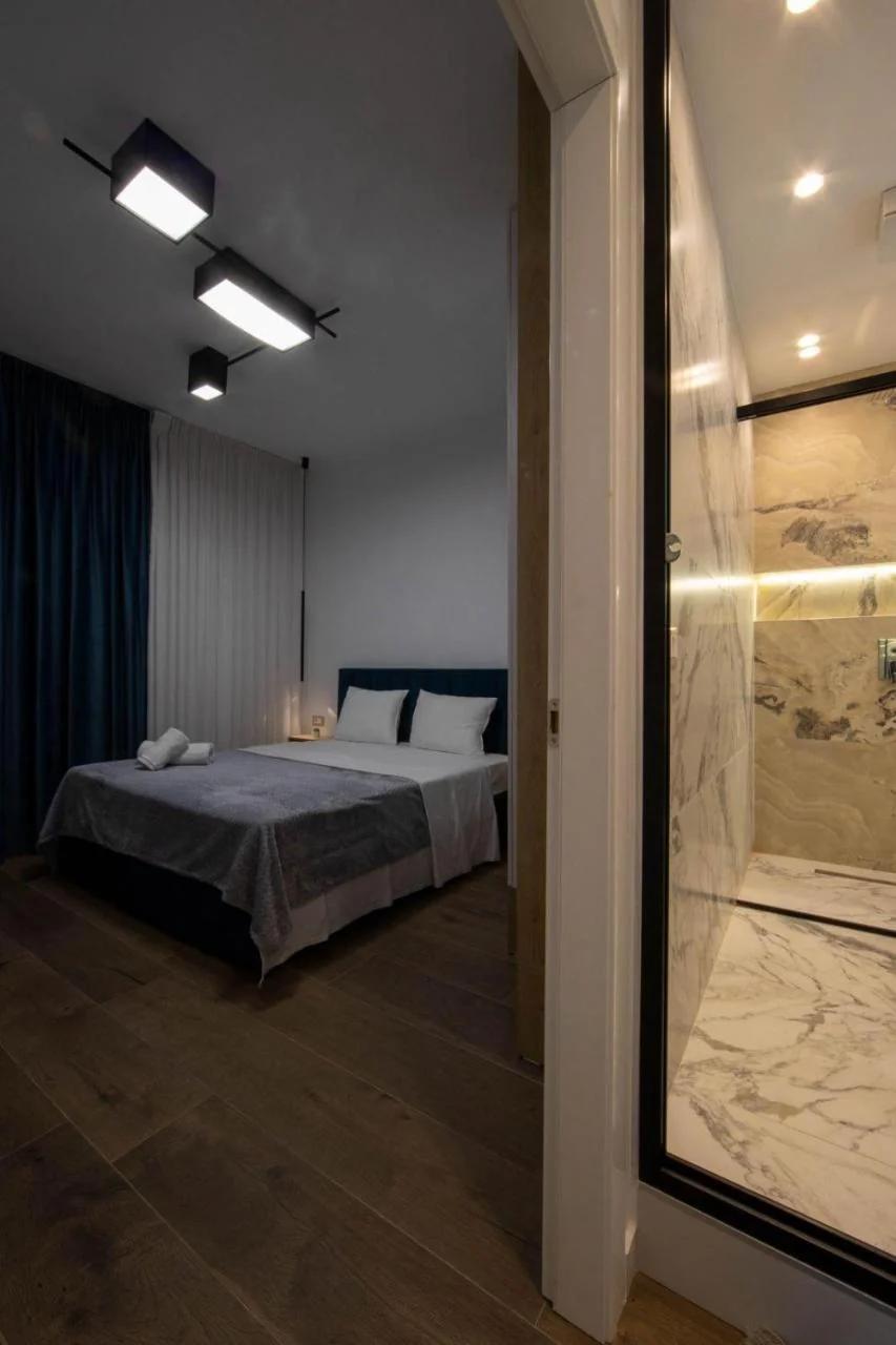 Bliss Modern Retreat
