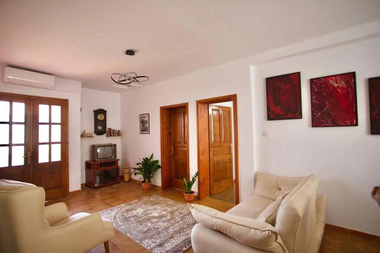 E&E Home Sweet Home photo