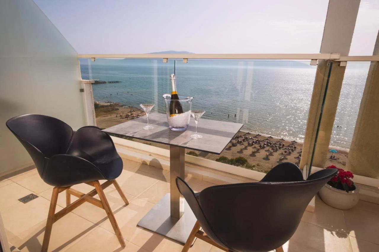 Grand Mirage foto