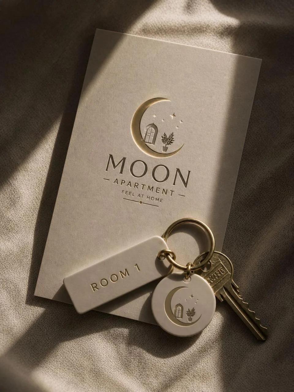 Moon Apartment