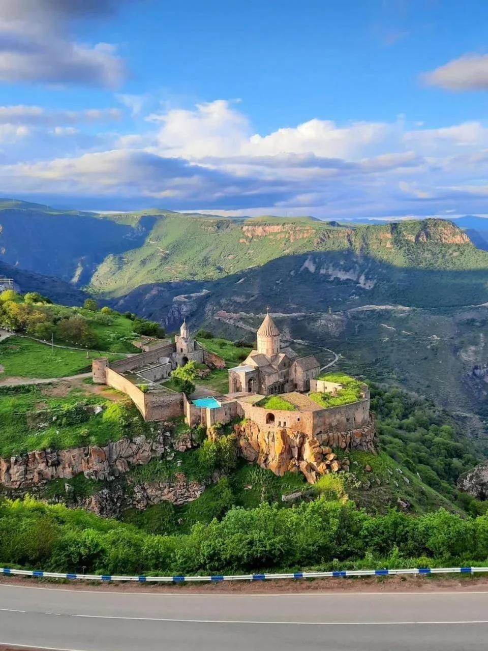 Hotel Halidzor photo