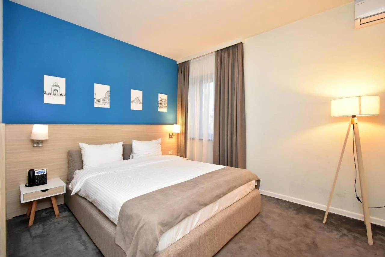 In City Hotel photo