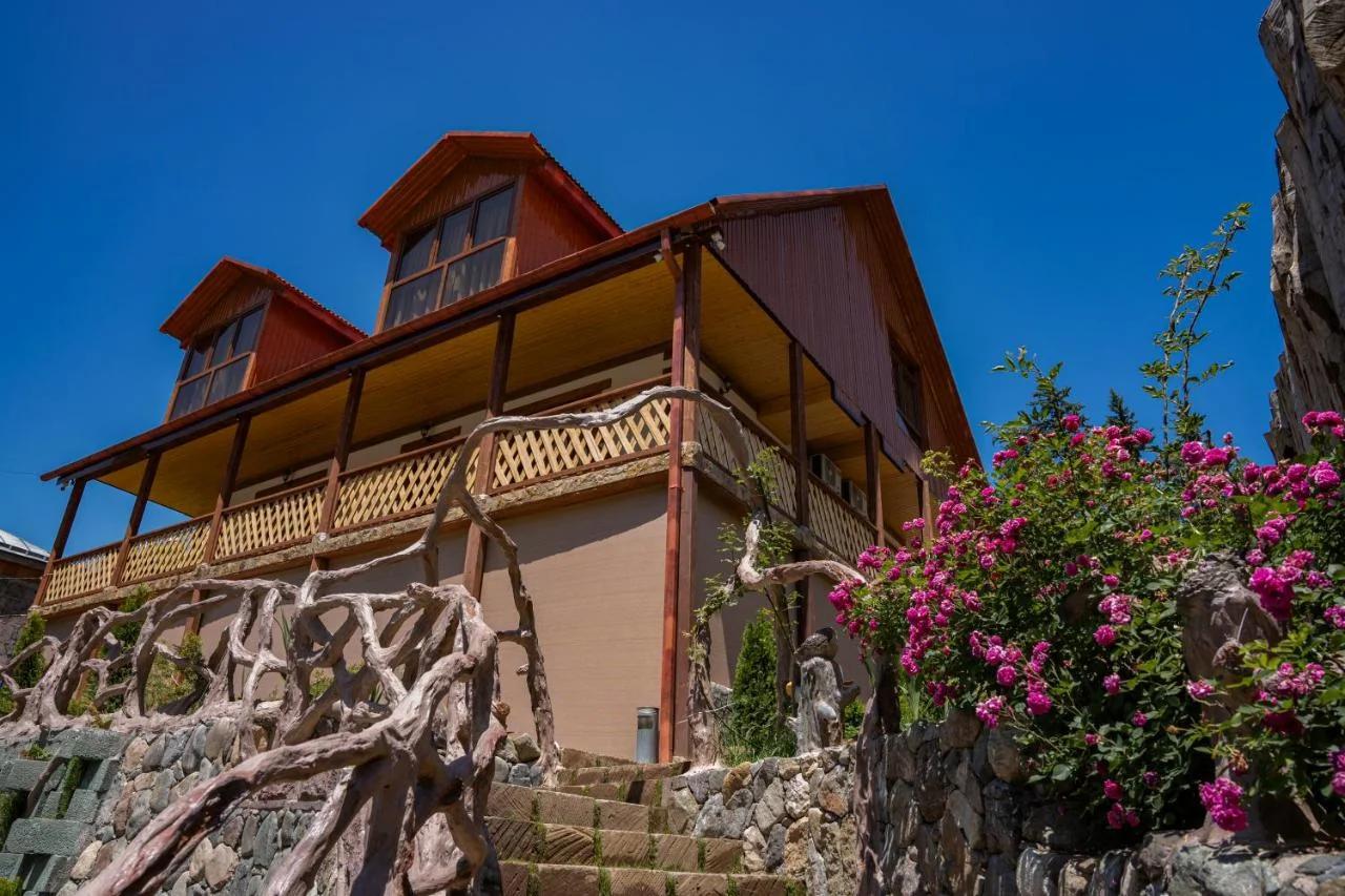 MaRu House