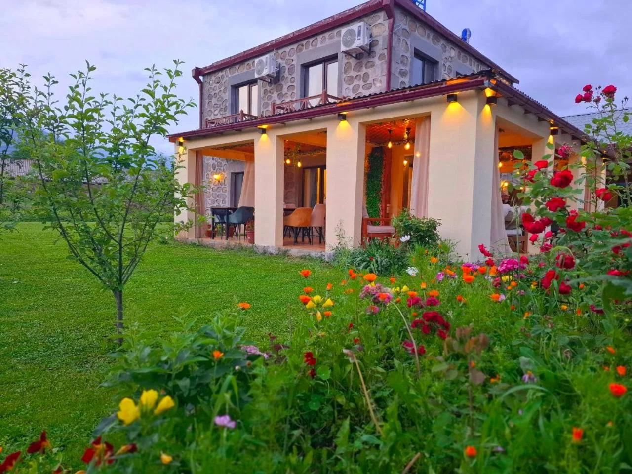Old Tatev Guesthouse