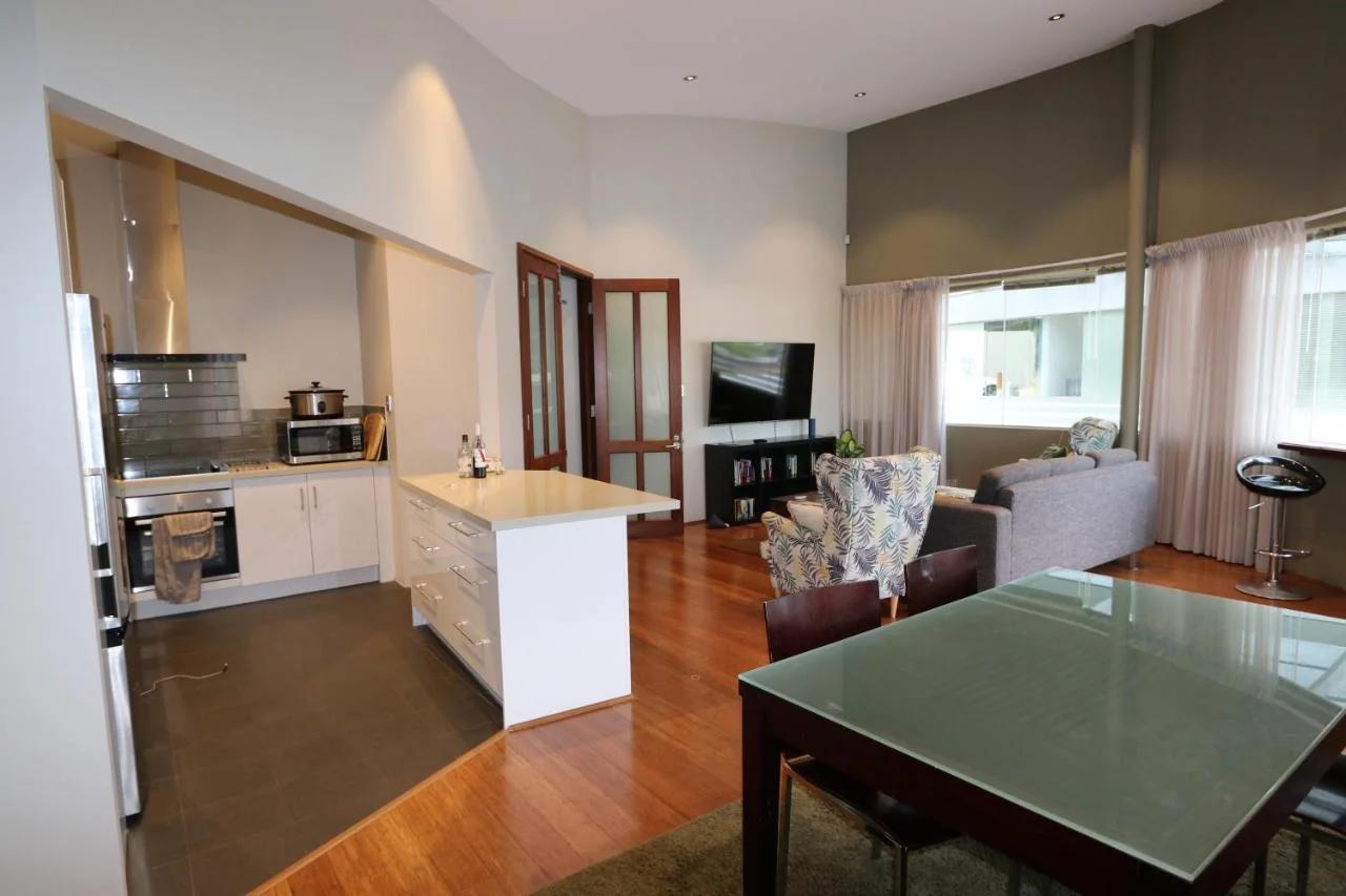 Margaret River Mainstreet Apartment photo