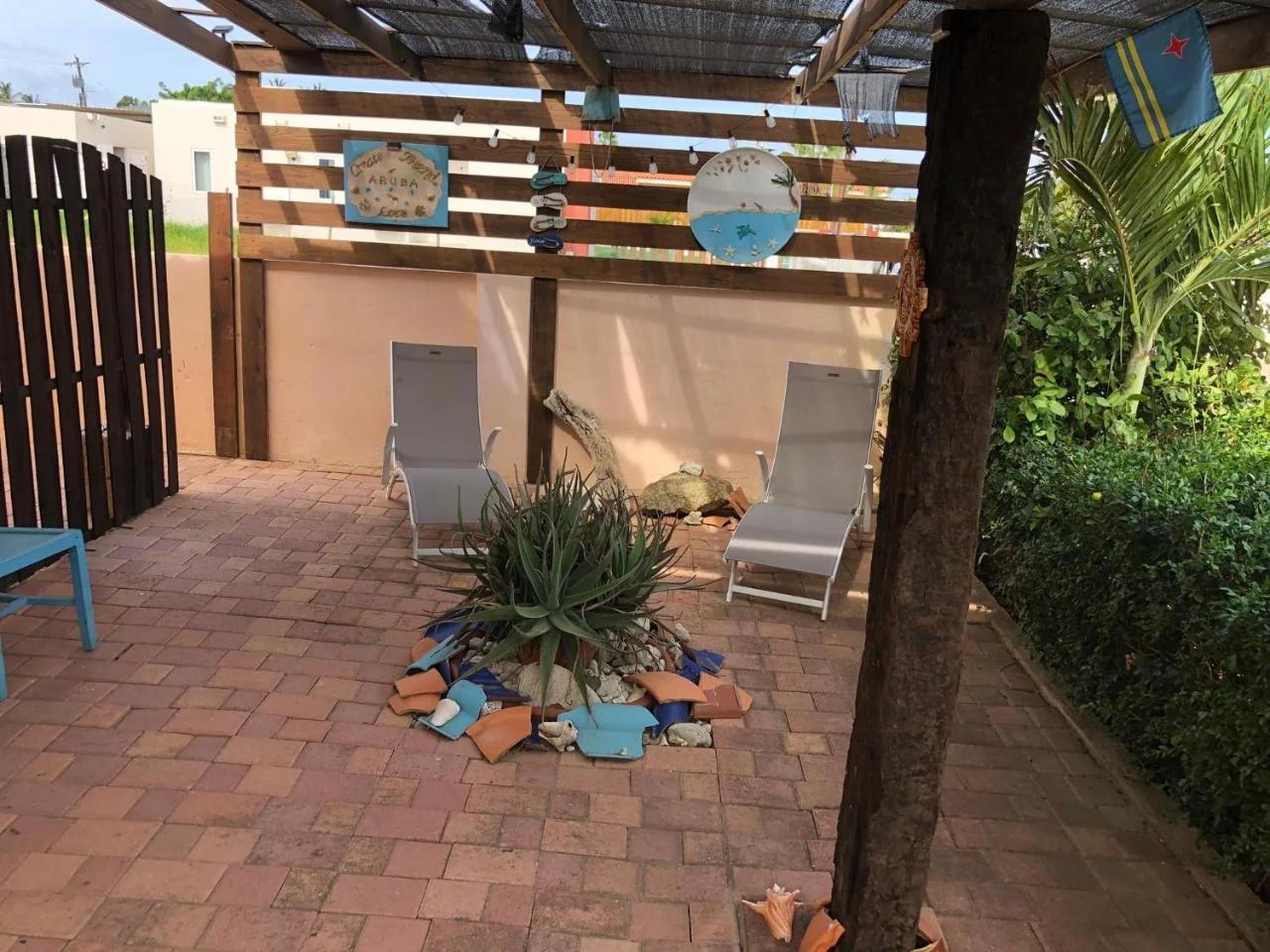 Local Home Aruba photo