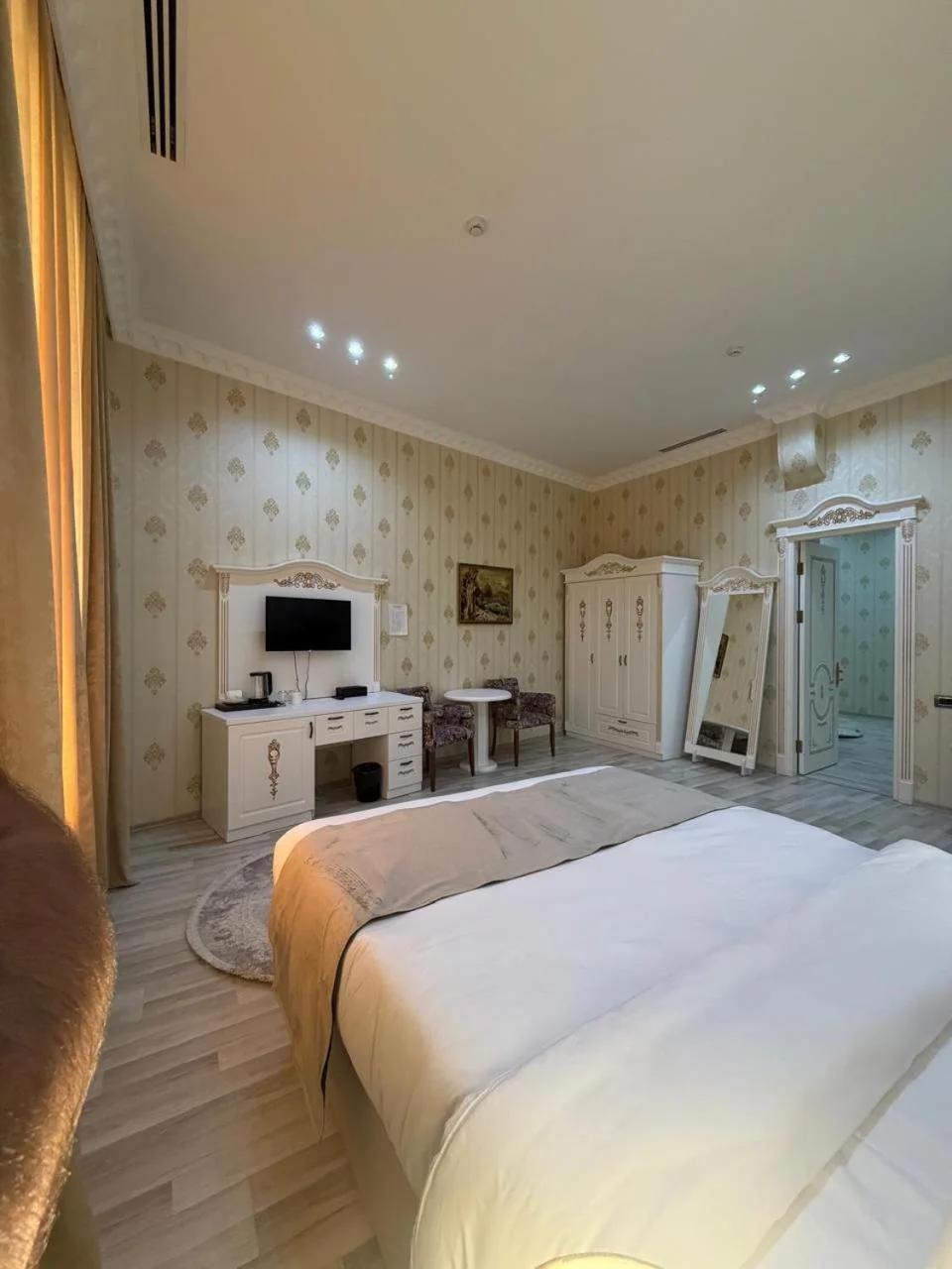 Nizami White Hotel City photo