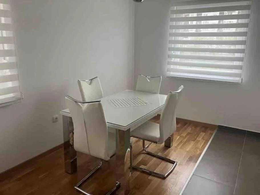 Apartman Vrbas 1 + Podzemna garaza foto