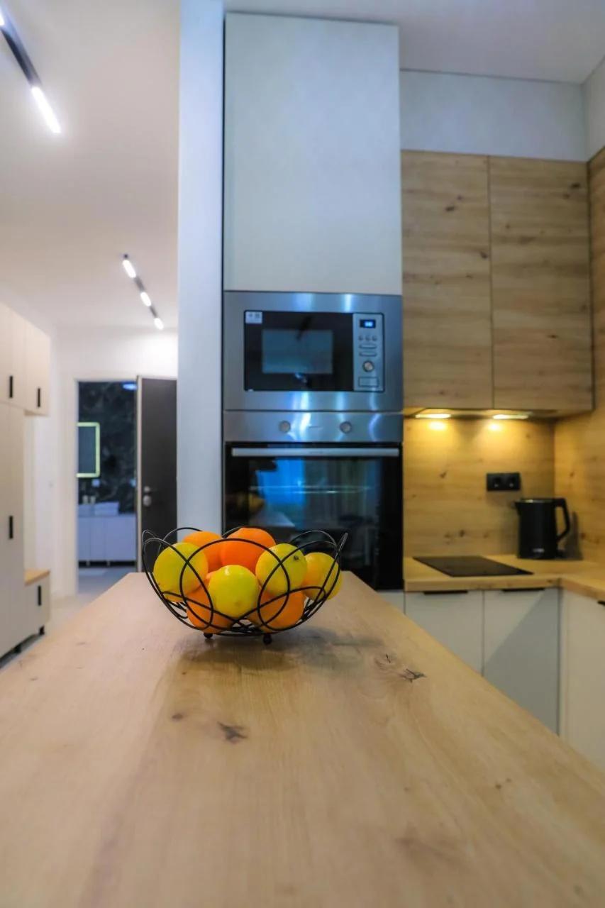 Fancy new 2bdrm ap free garage foto