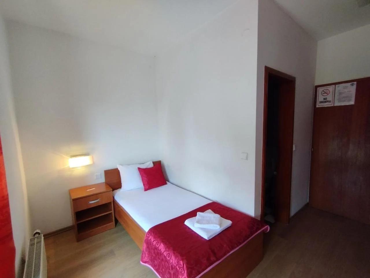 Motel Bella Inn - Free Parking photo