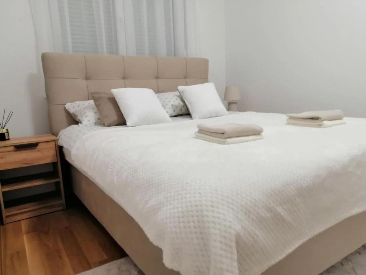Stan na dan Apartman ADA Banjaluka photo