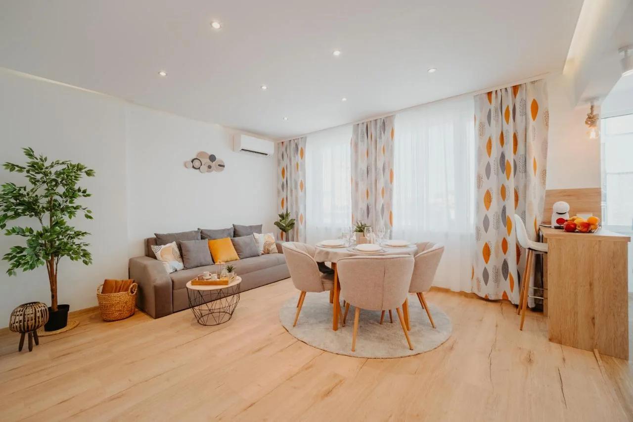 Avenue Varna Apartment Center Sea Garden photo