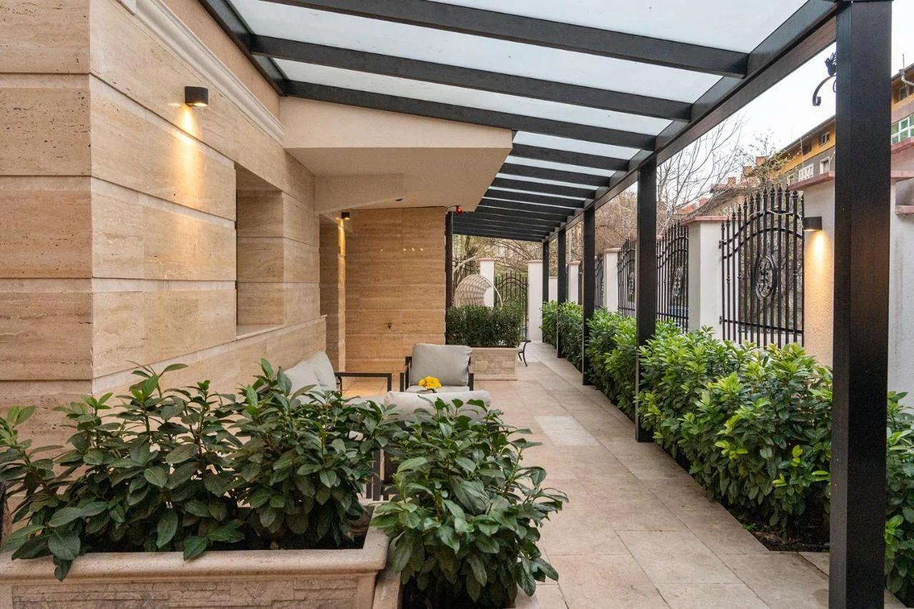 Family Boutique Residence photo