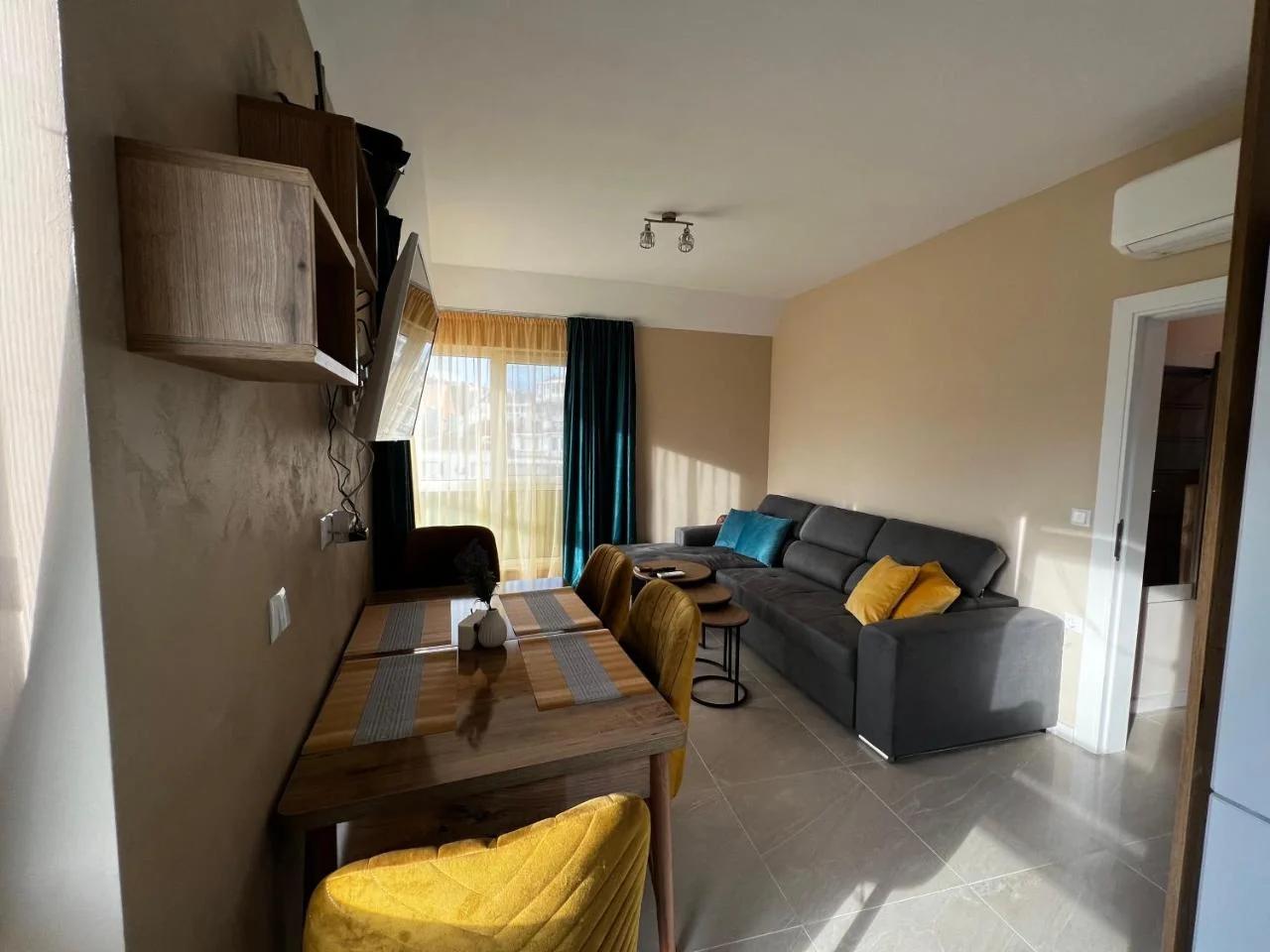 Varna downtown apartment photo