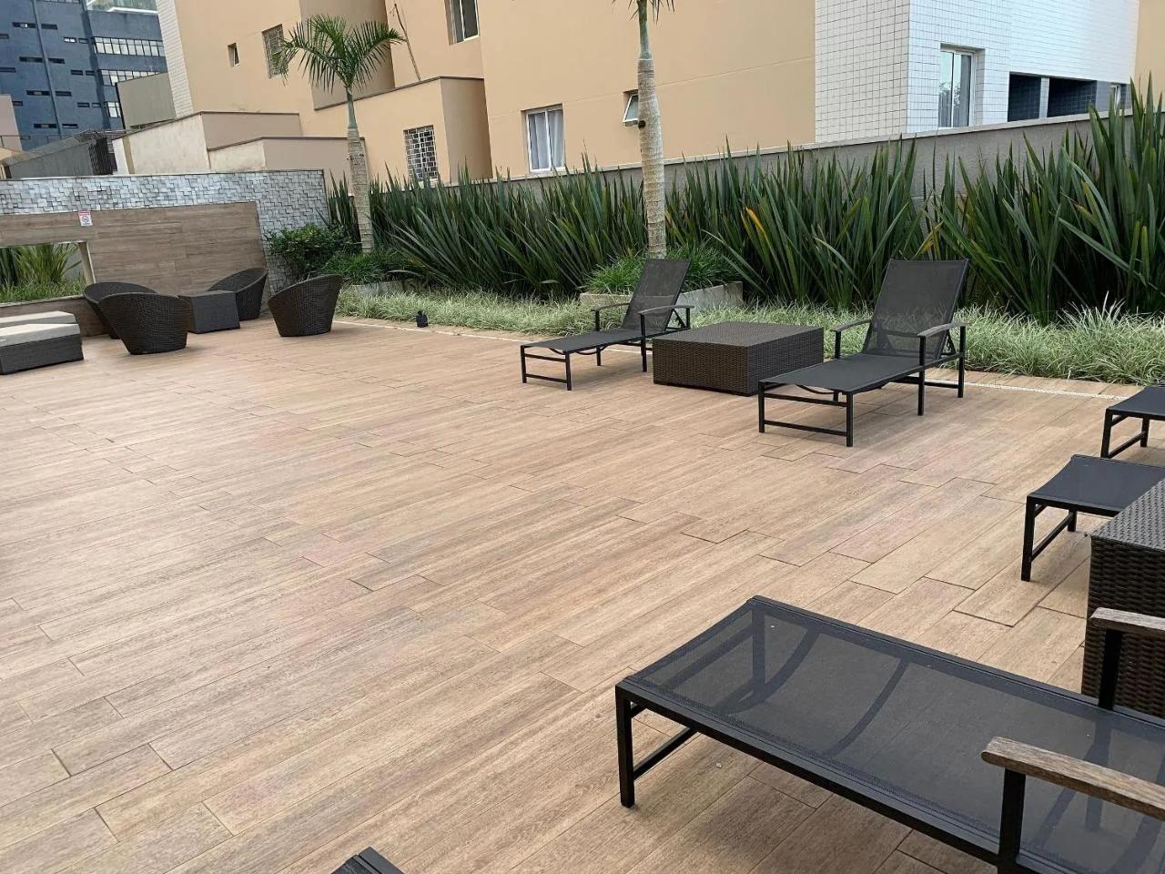 Apartamentos sofisticados no coração do Batel foto