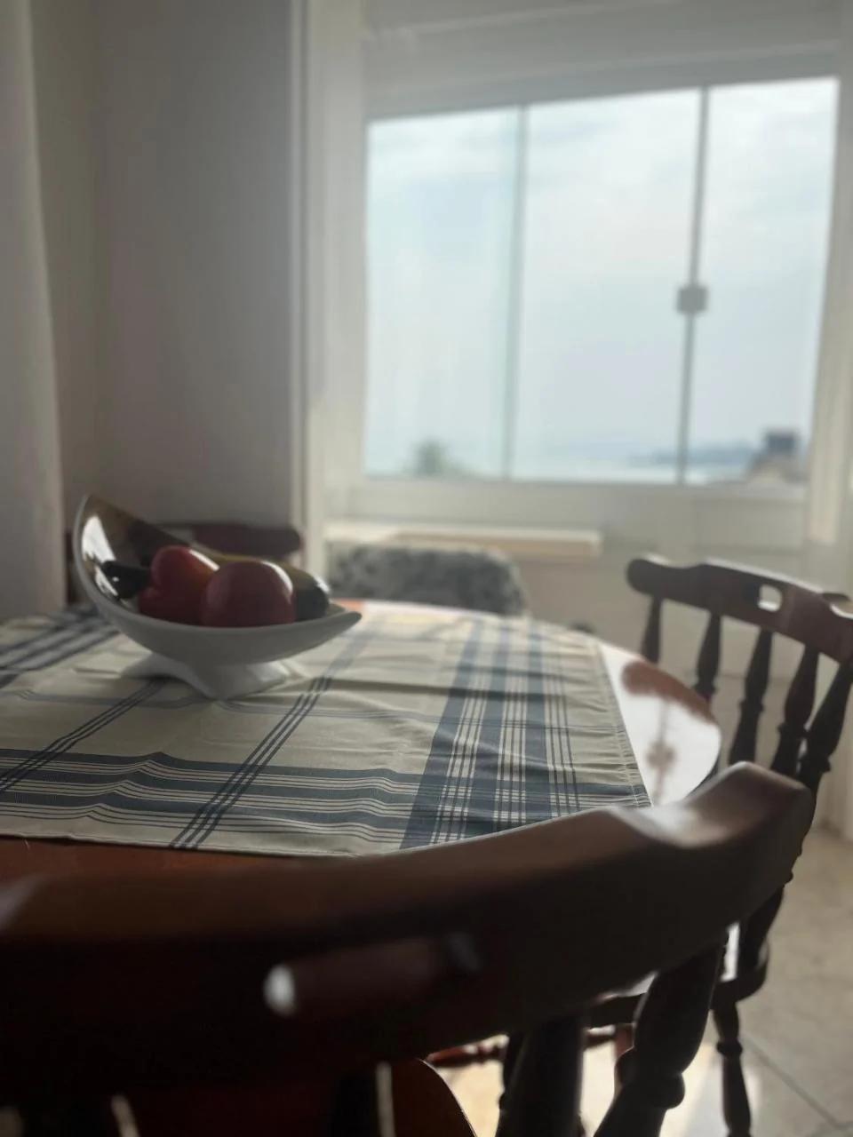 Casa c/ bela vista para Baía Sul foto