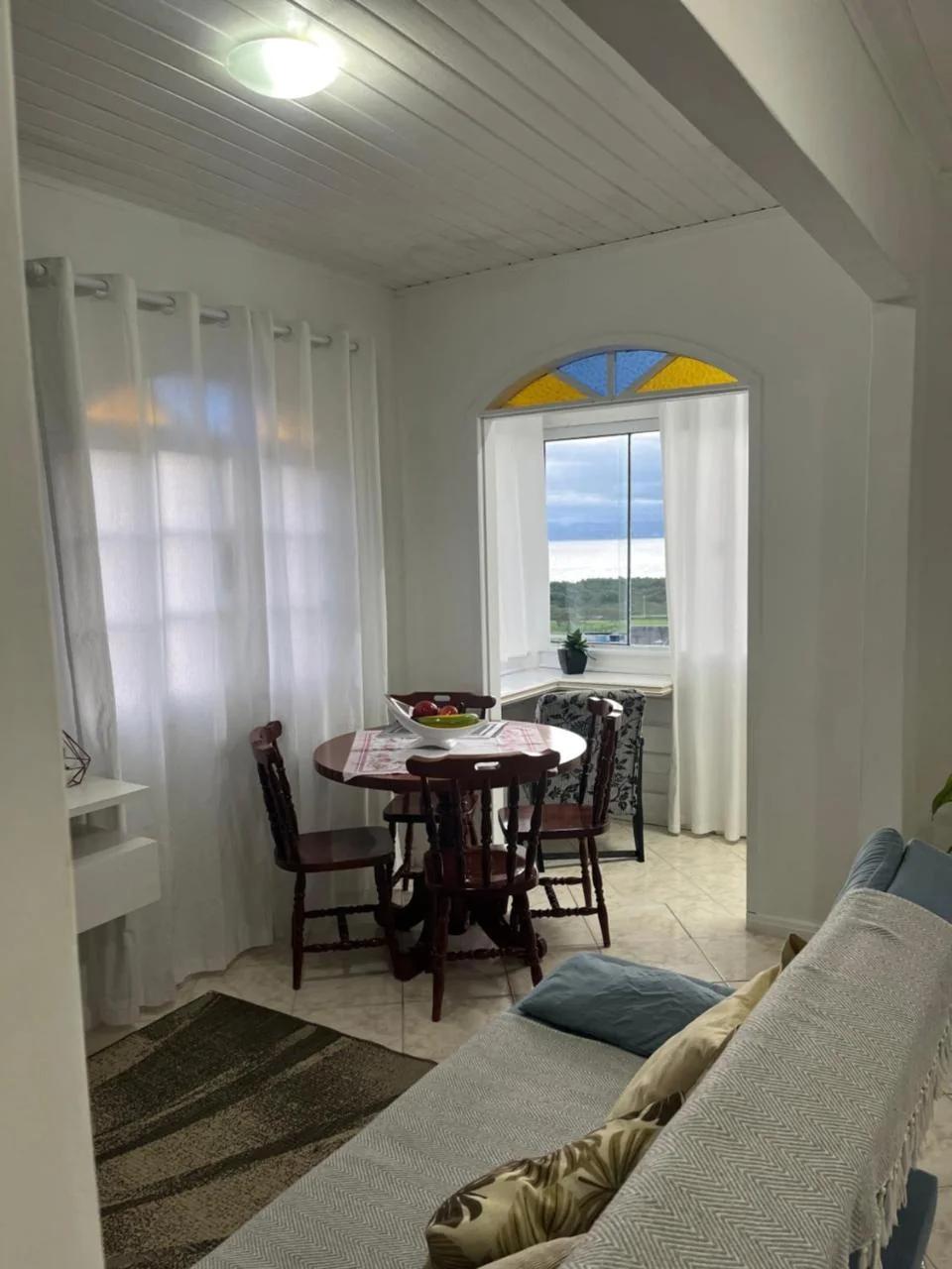 Casa c/ bela vista para Baía Sul foto