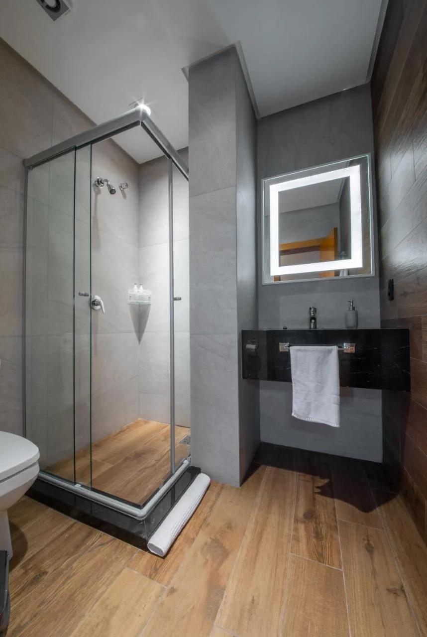 Hotel Britanico Express photo