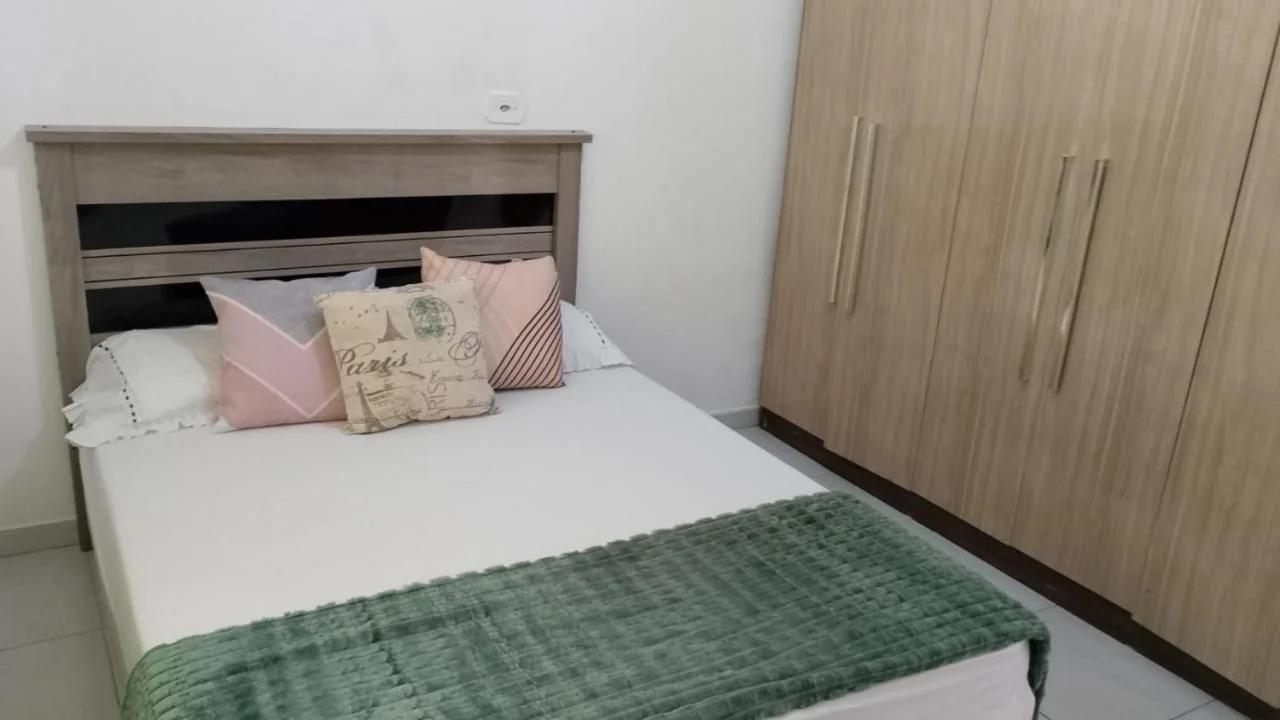 Quarto casal arejado