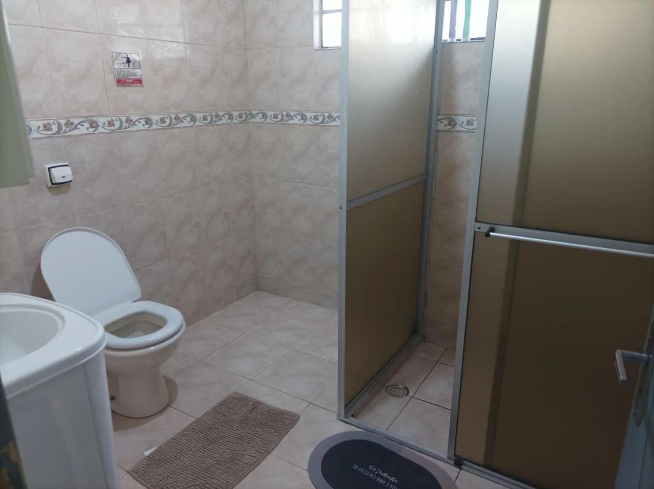 Quarto casal arejado foto