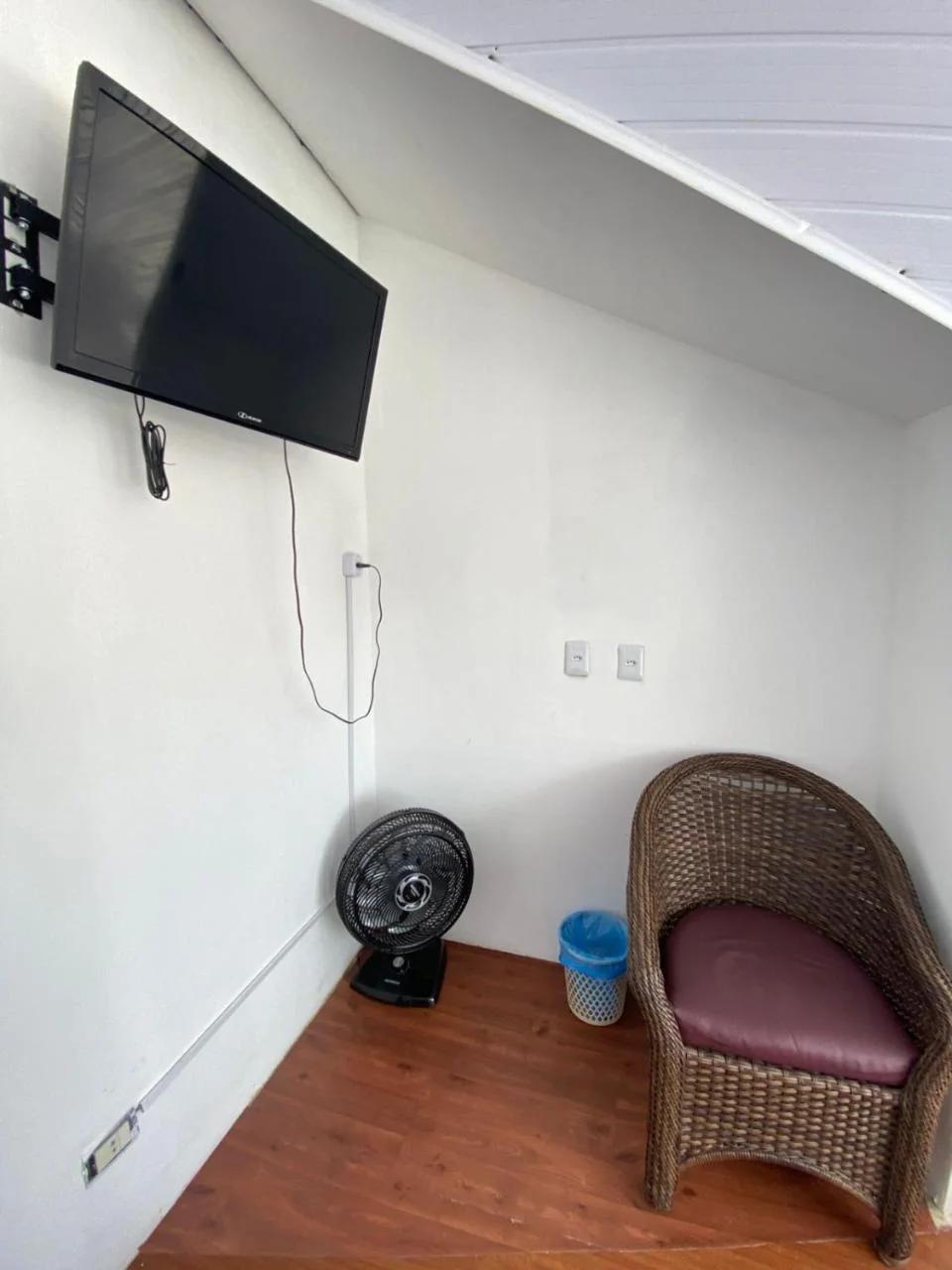 Quarto Duplo Casal Jd Botânico foto