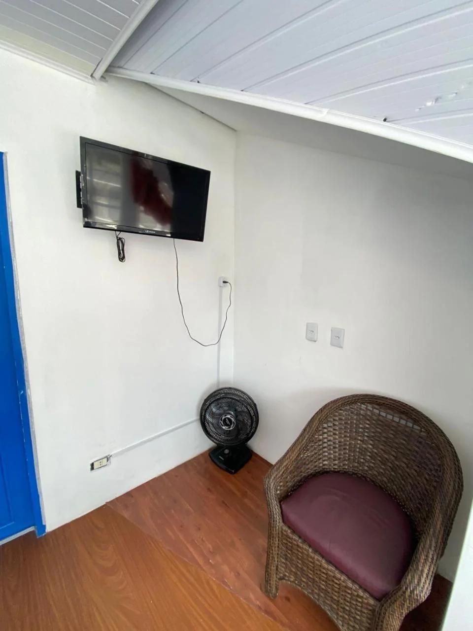 Quarto Duplo Casal Jd Botânico foto