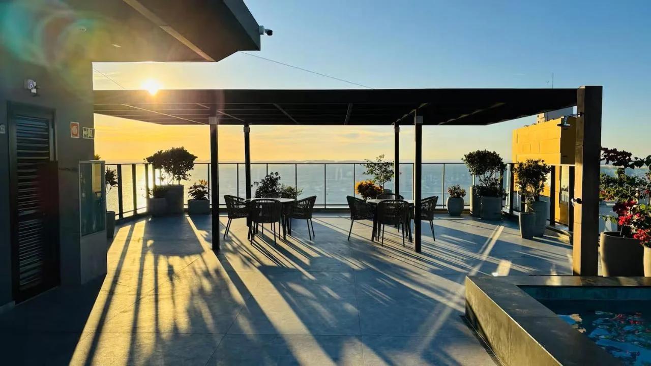Studio Deluxe Vitória - Bahia de Todos os Santos