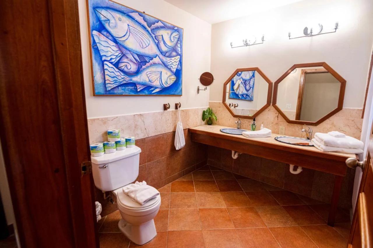 Caye Casa photo