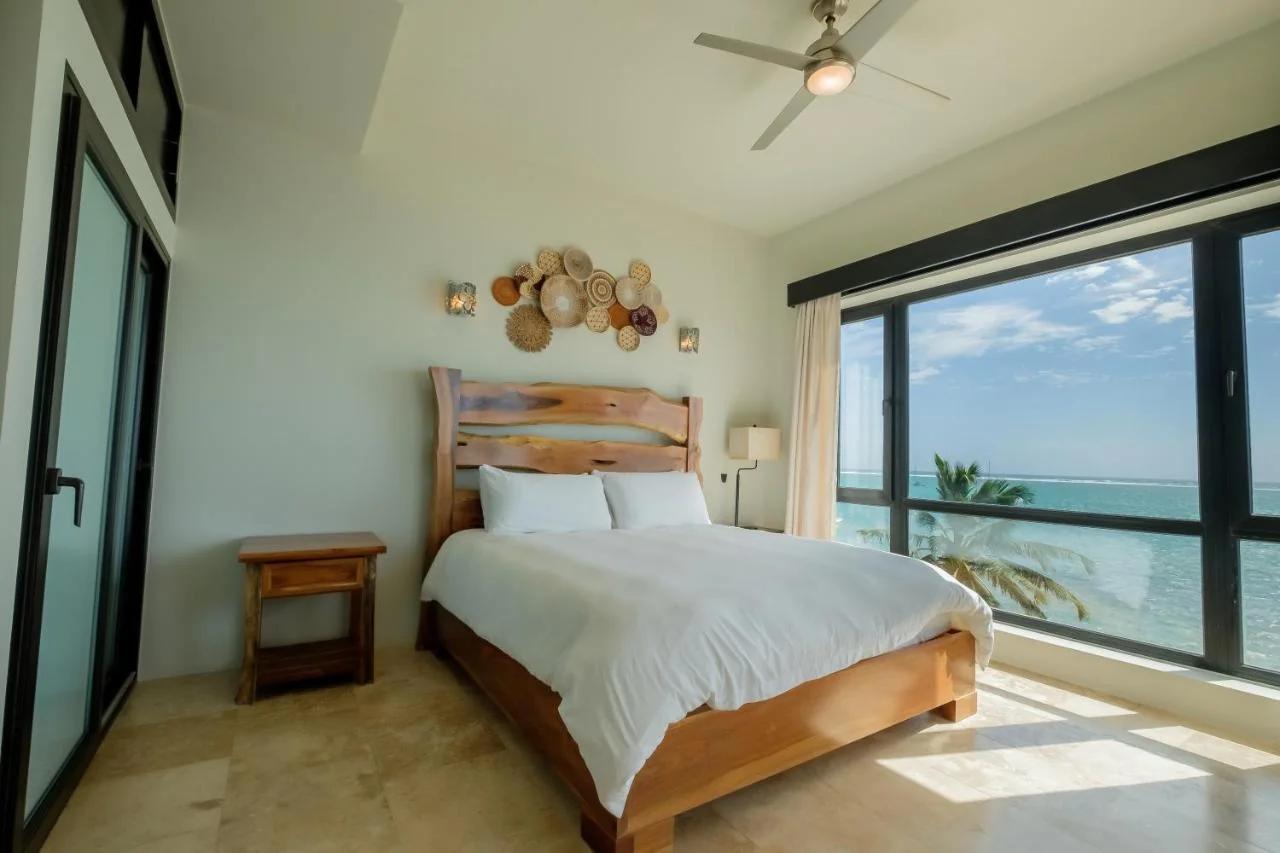 Diamante Beachfront Suites foto