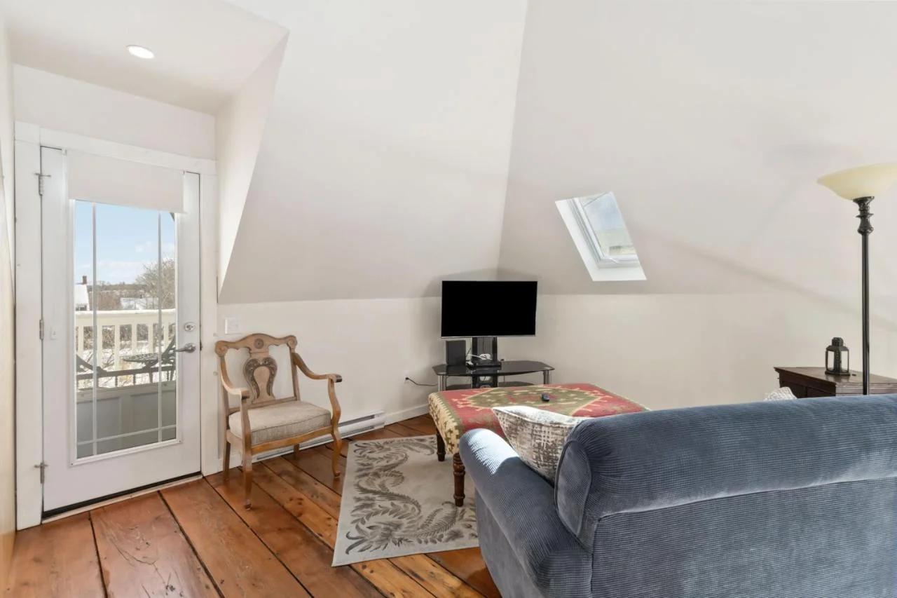 Alicion Bed & Breakfast photo