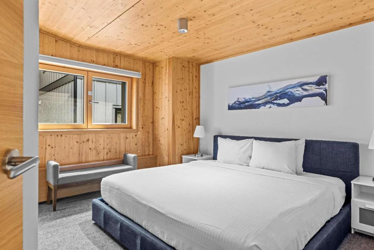 Dolomites #203 - LEED Gold Certified foto