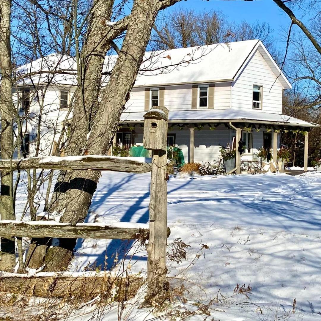 Fells Meadows Farmhouse on Country Property photo