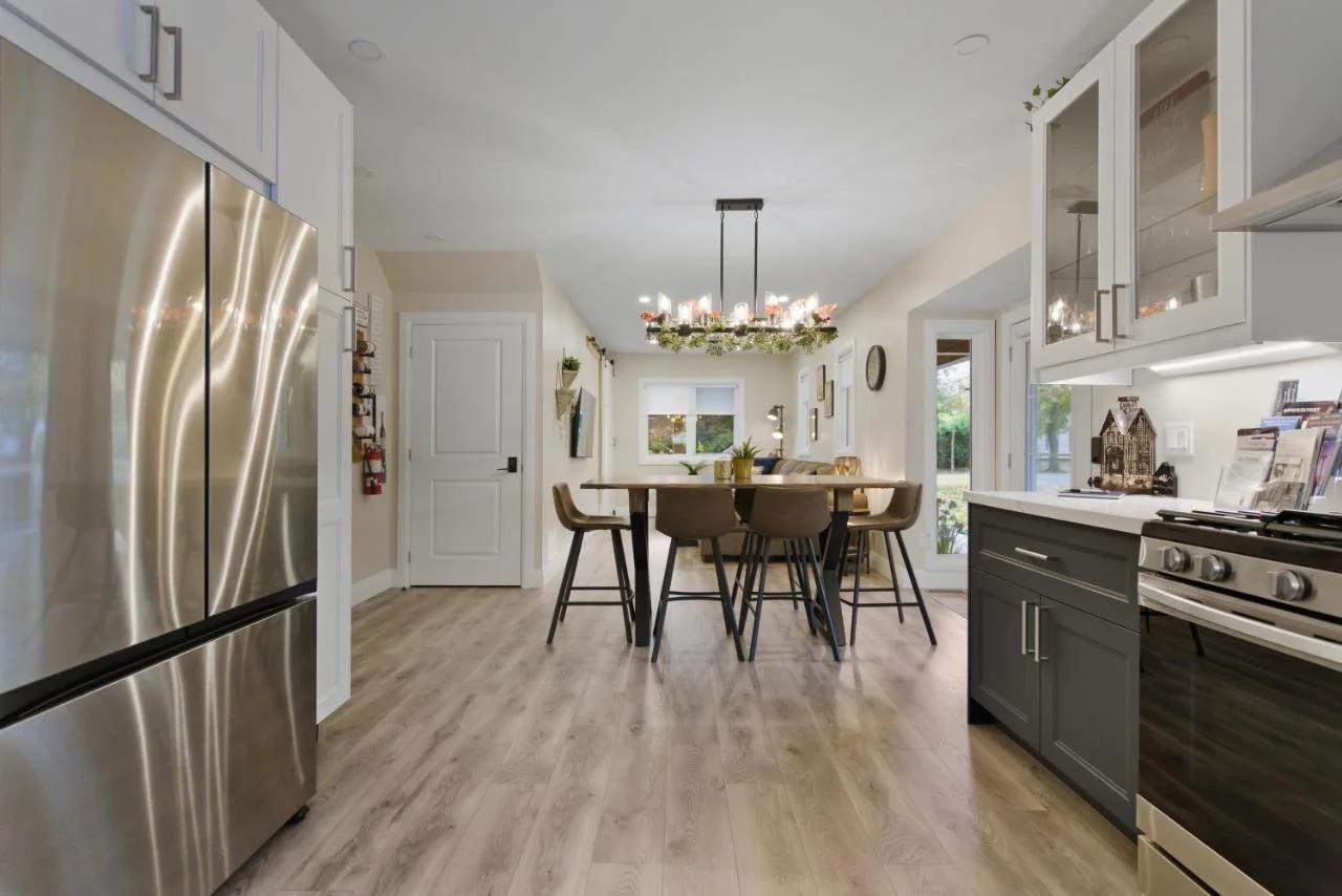 Spruce Suite Historic NOTL - LUXURY GETAWAY photo