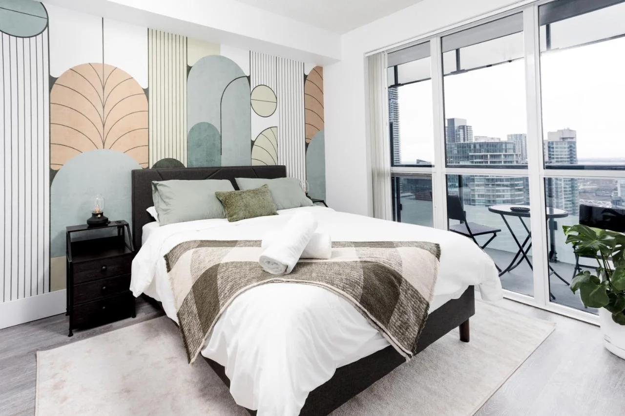 The Vine & View Suite