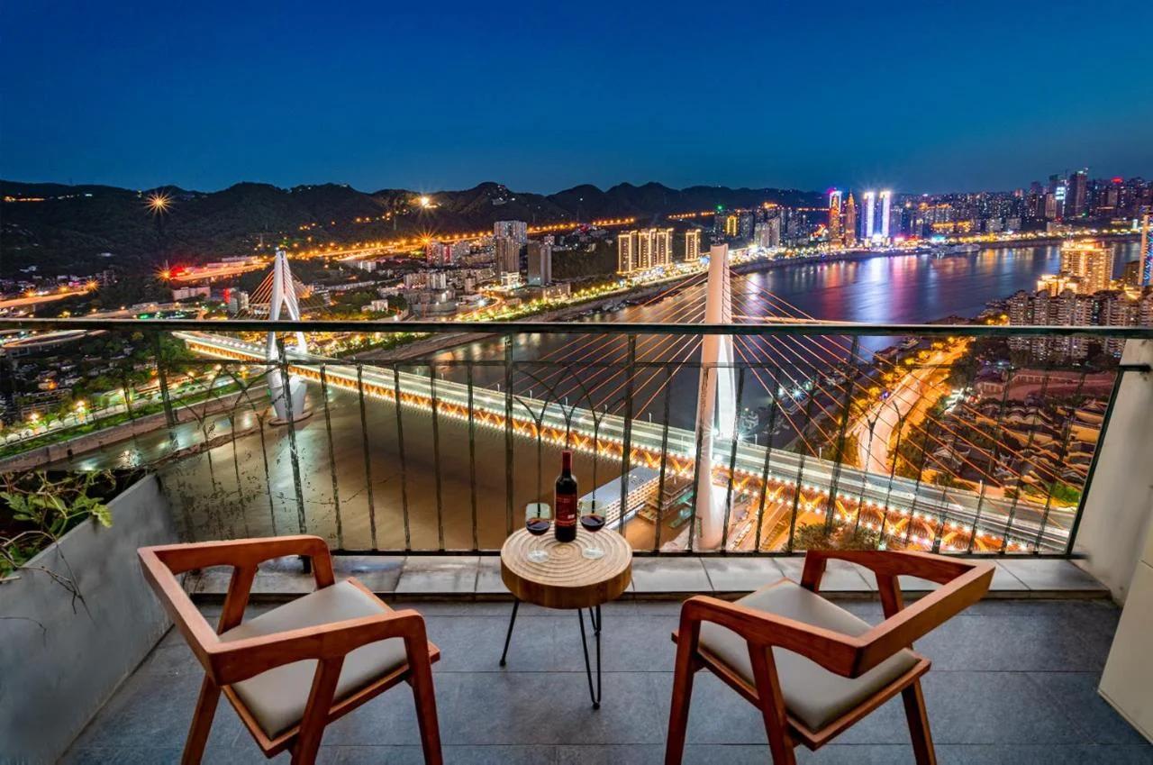 Aixin Mountain City Zhijiang Homestay foto