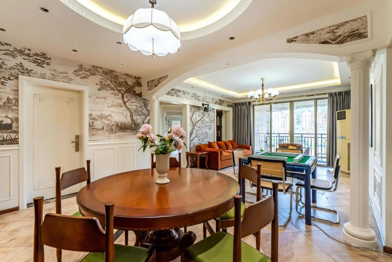 Aixin Mountain City Zhijiang Homestay foto