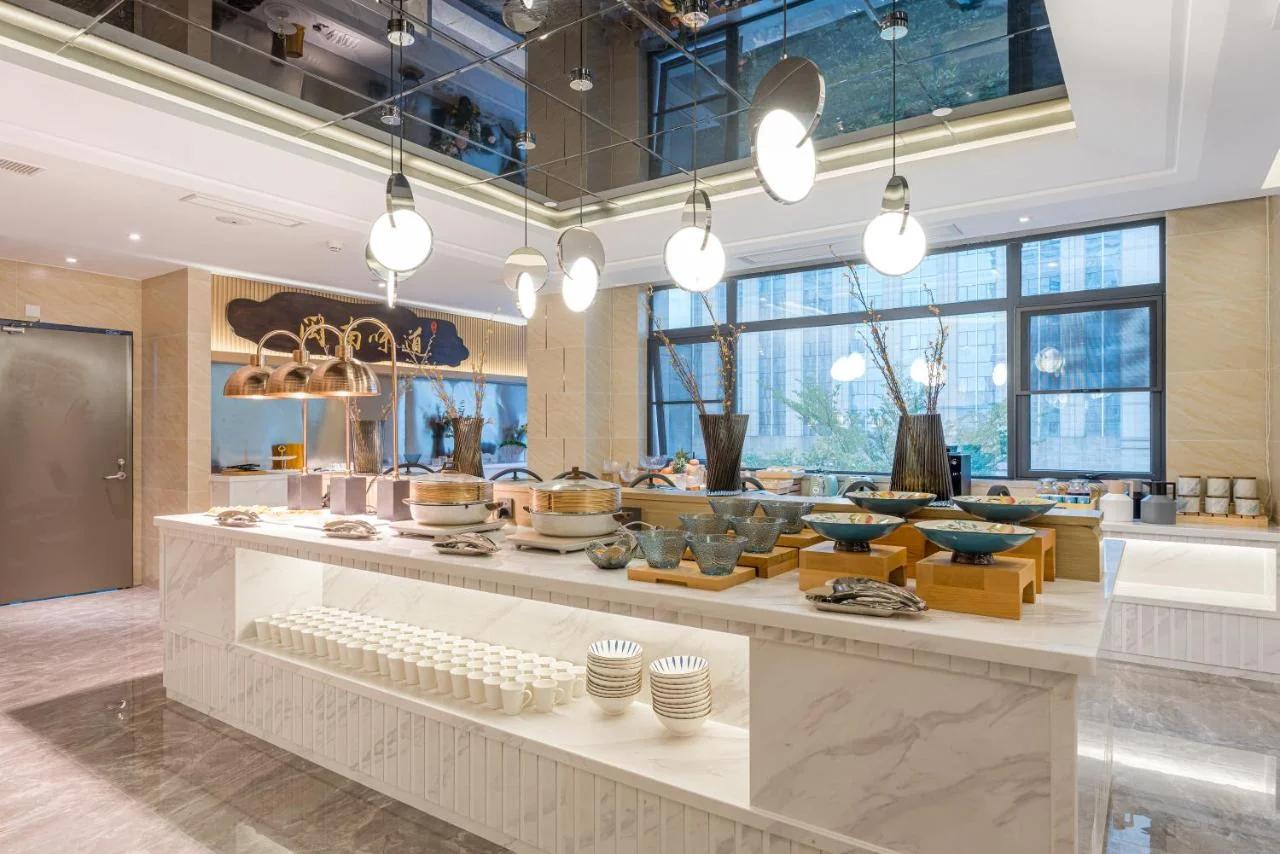 Atour Hotel Xiamen Airport Wuyuan Bay photo