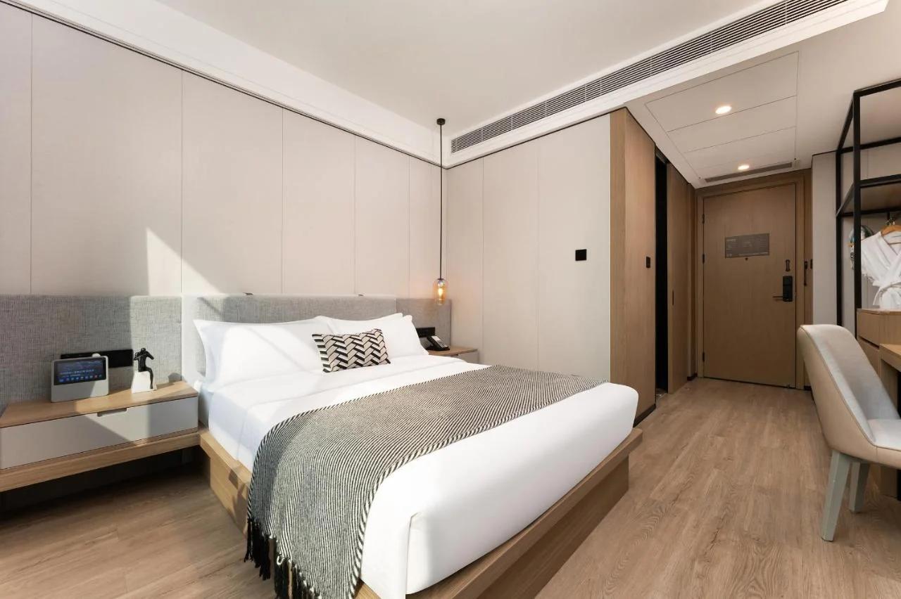 CM Serviced Apartment Shenzhen Dongmen photo