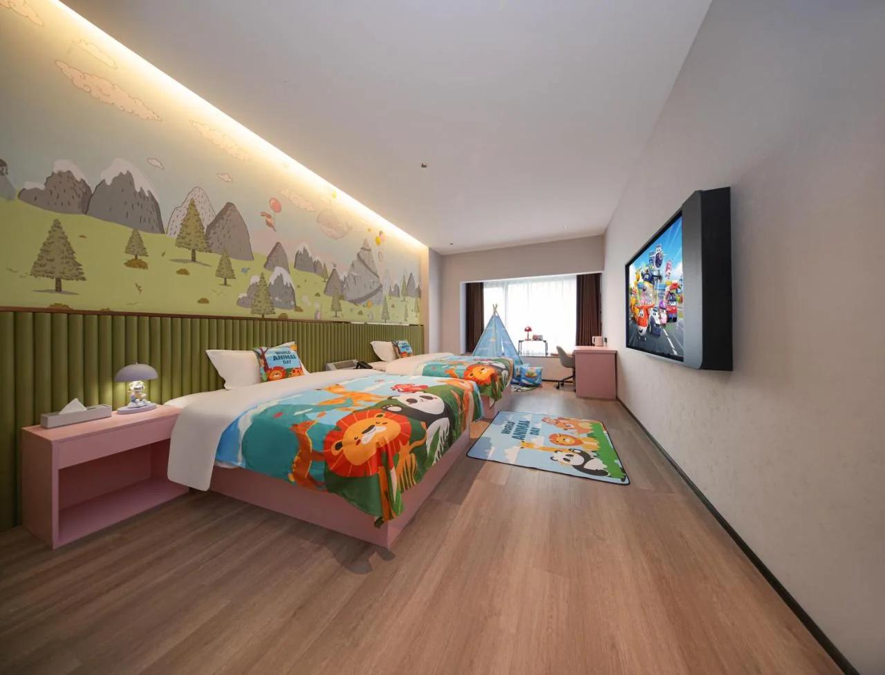 Leaf Hotel Qingdao Golden Sand Beach photo