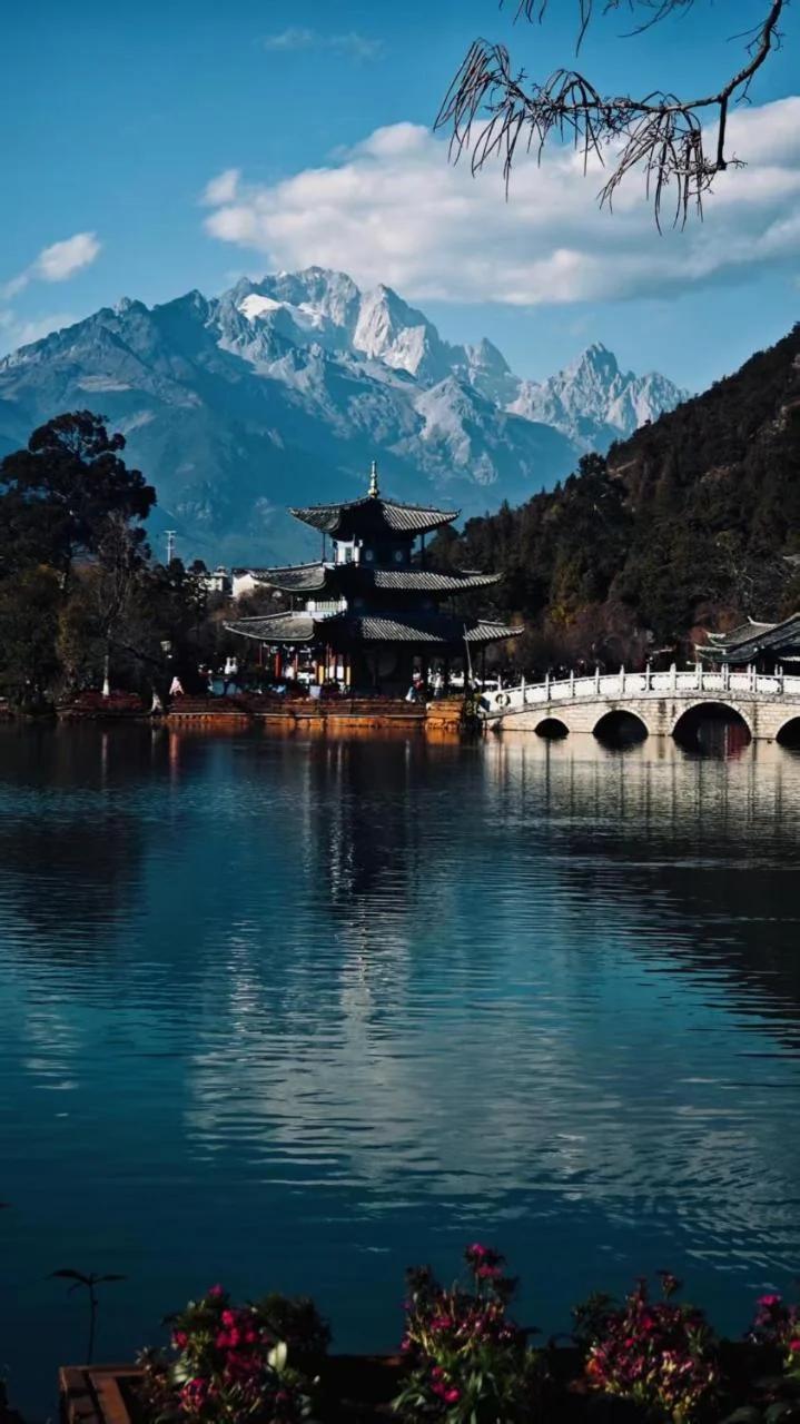 Lijiang Lize Graceland Artistic-Suite Hotel 丽泽雅舍画院客栈木府院 foto