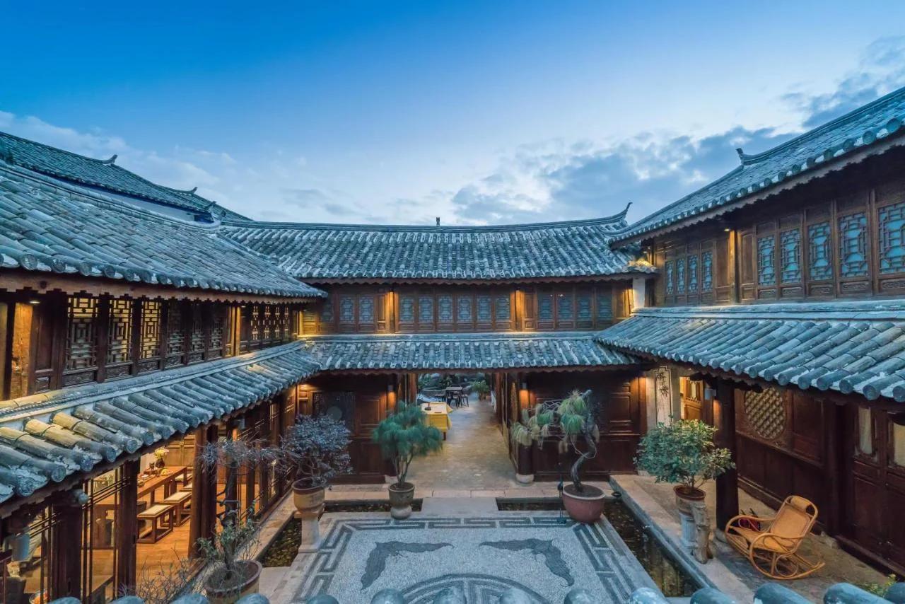 Lijiang Lize Graceland Artistic-Suite Hotel 丽泽雅舍画院客栈木府院 foto
