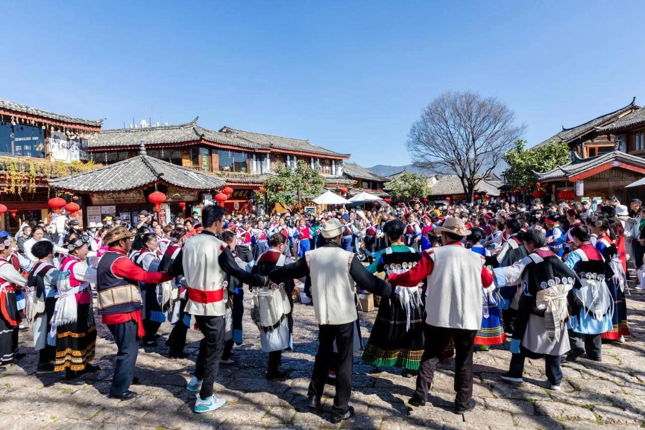 Yixiangqing Hotel-Lijiang Old Town