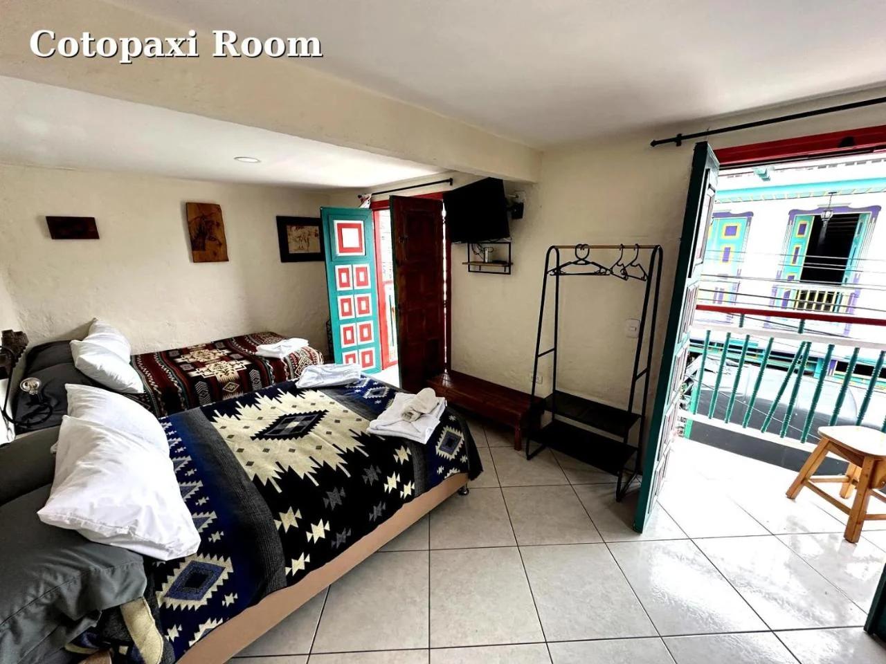 Hostal El Quinde photo