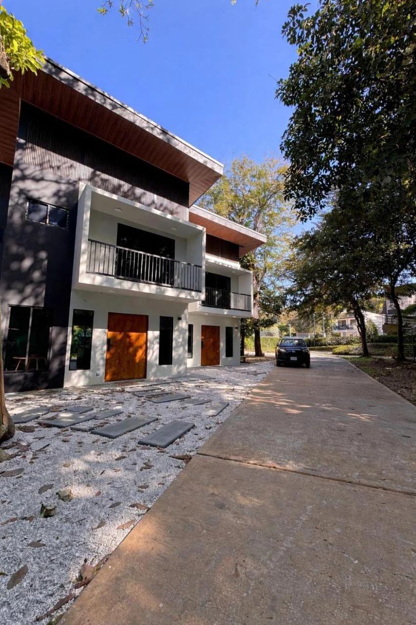 Essence Suite - Tamarindo - Avellanas - Pinilla