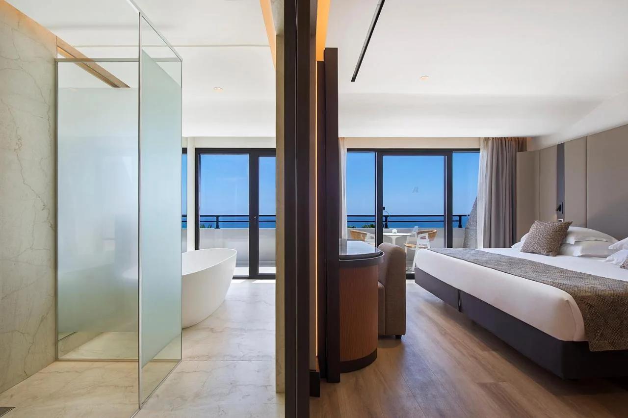 Amathus Beach Hotel Limassol photo
