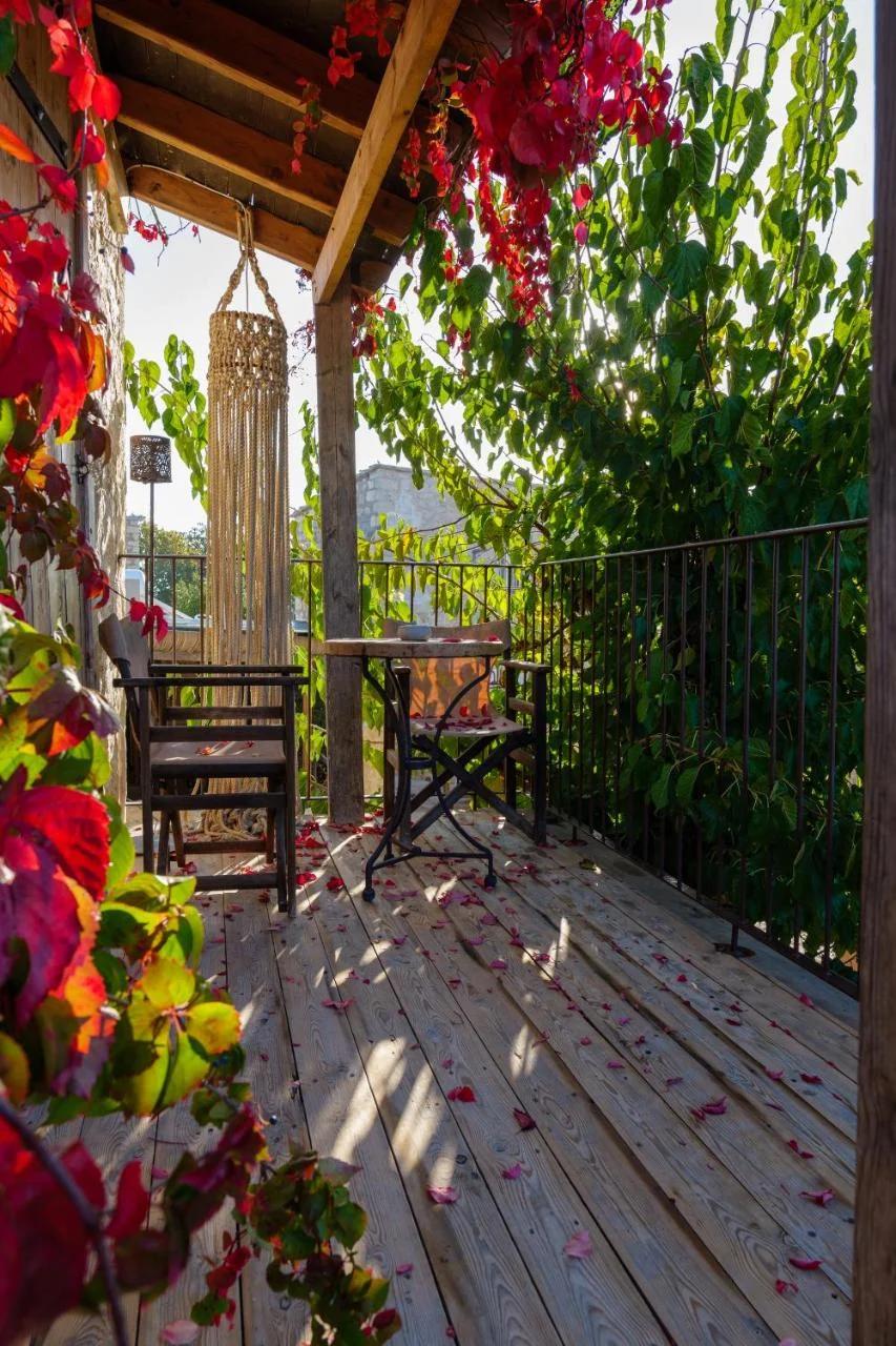 Elinn Traditional Suites foto