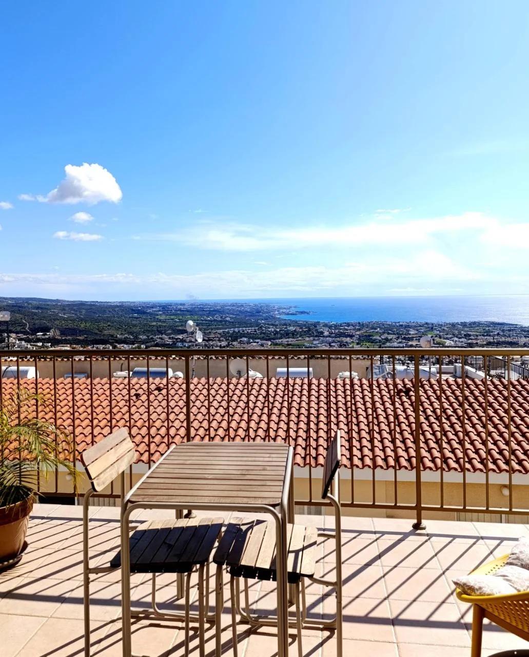 Green Oasis Penthouse photo