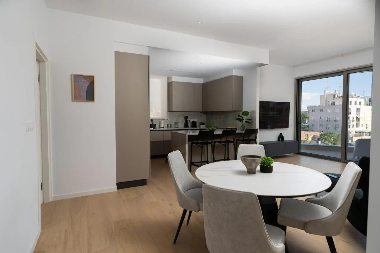 WealthyStays Parkside Residence photo